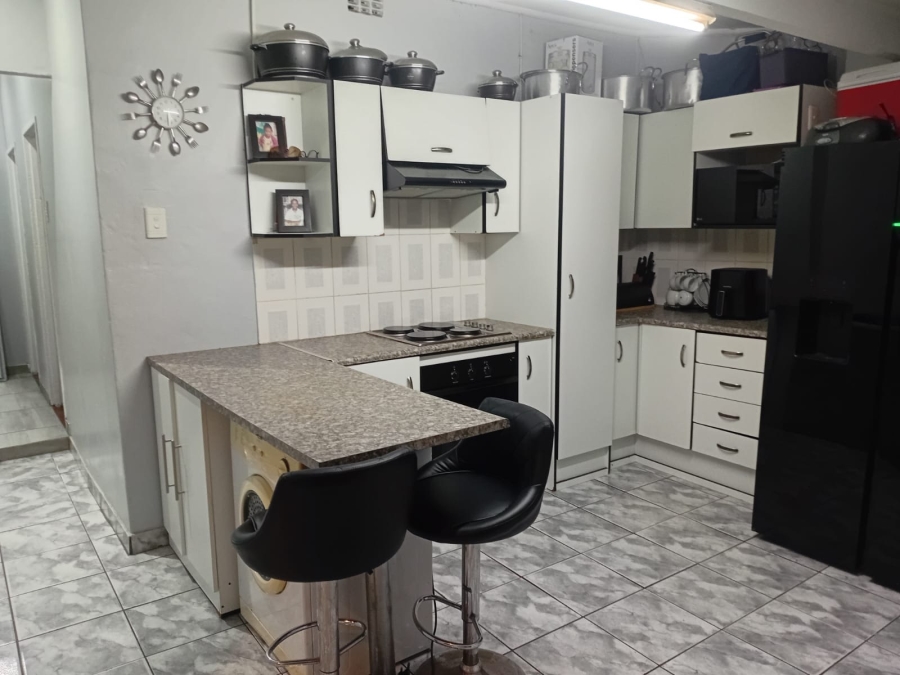 To Let 3 Bedroom Property for Rent in Panmure Eastern Cape